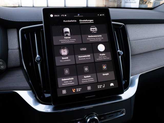 Volvo XC90 AWD Dark Plus Recharge