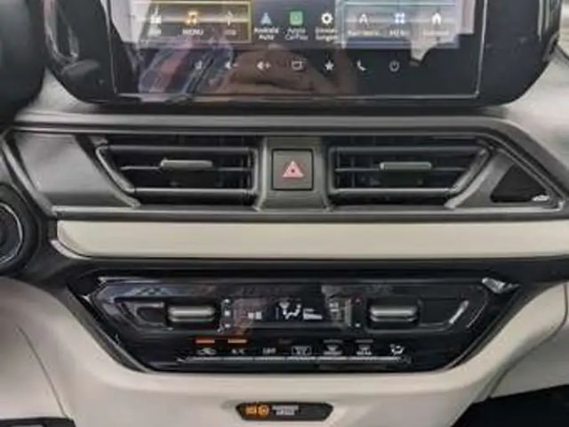 Suzuki Swift Clear Hybrid