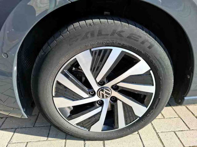 Volkswagen Golf Style eHybrid