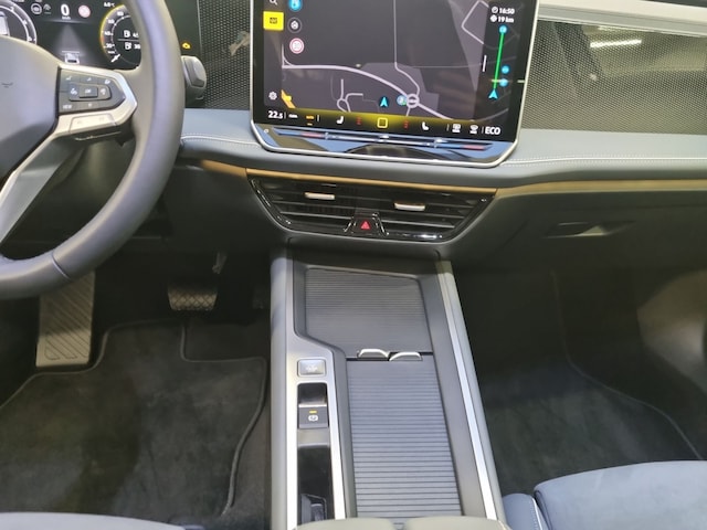 Volkswagen Passat Business eHybrid