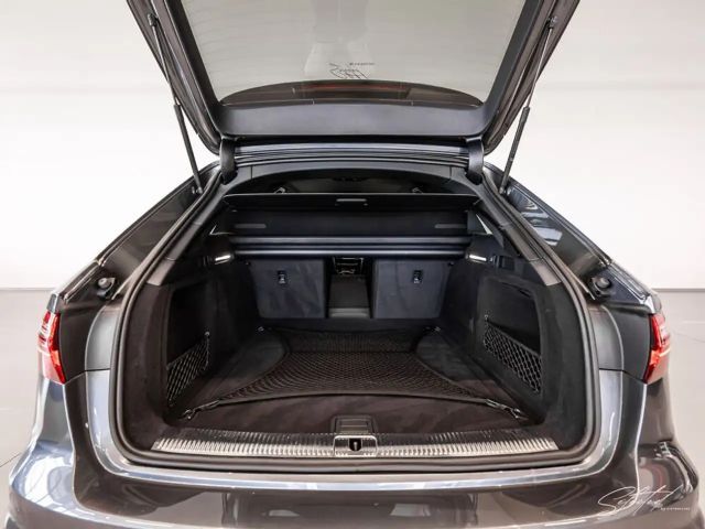 Audi A4 Avant S-Line