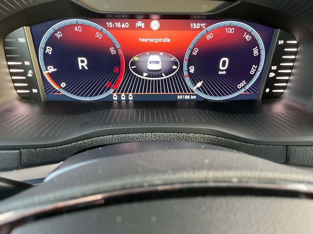 Skoda Karoq 1.5 TSI Tour