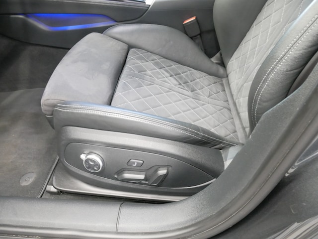 Audi RS4 Avant Quattro