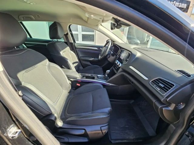 Renault Megane Combi EDC Intens TCe 140