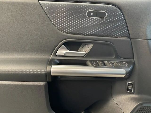 Mercedes-Benz B 200 Progressive