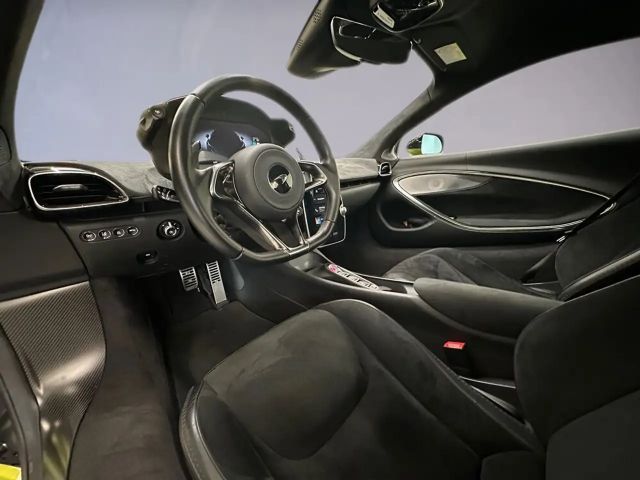 McLaren Artura Artura / Flux Green / B&W / Tracking System