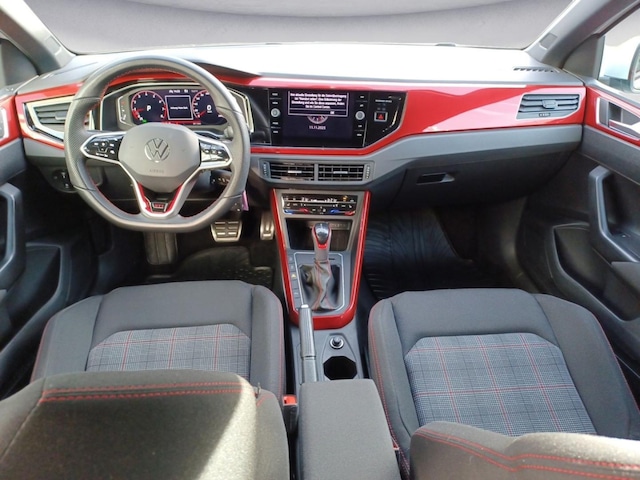 Volkswagen Polo 2.0 TSI DSG GTI IQ.Drive