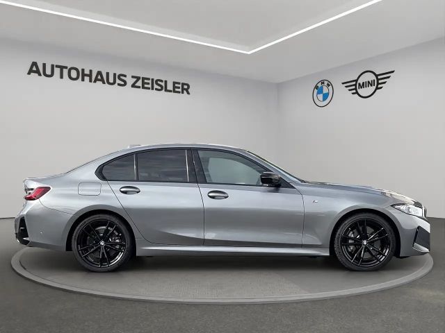 BMW 330 330i M-Sport Sedan xDrive