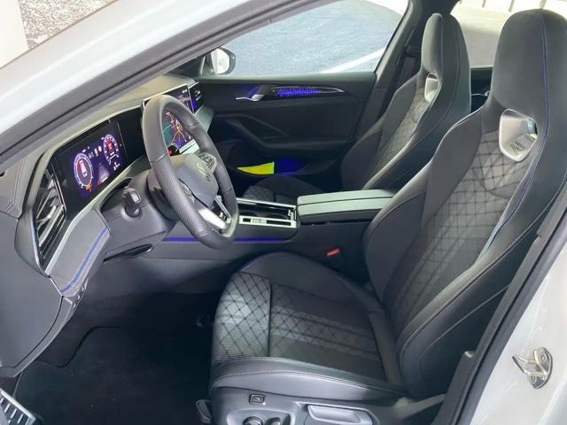 Volkswagen Passat 2.0 TDI DSG R-Line Variant