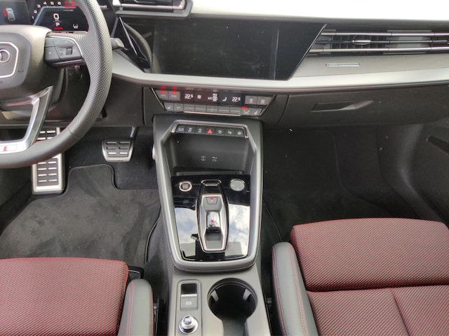 Audi A3 35 TFSI S-Line S-Tronic Sportback