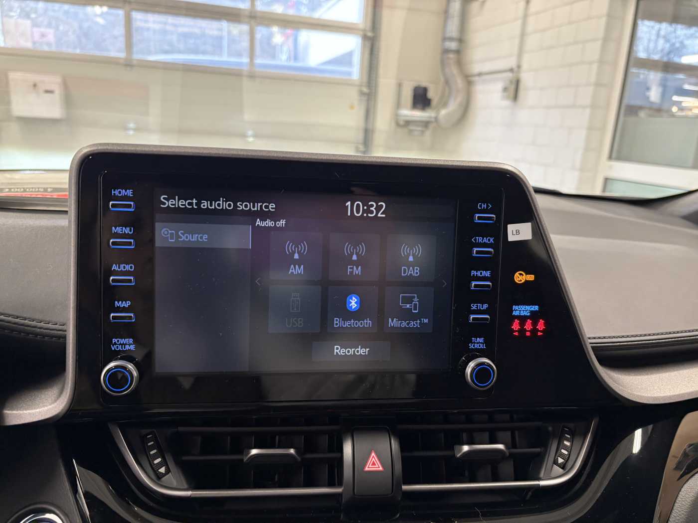 Toyota C-HR 5-deurs Basis
