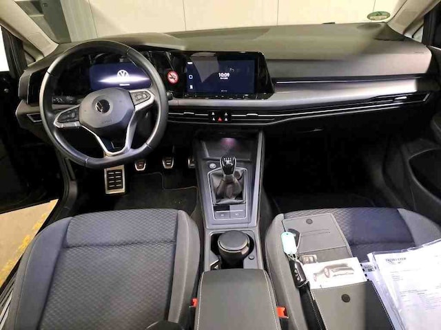 Volkswagen Golf 1.5 TSI Golf VIII