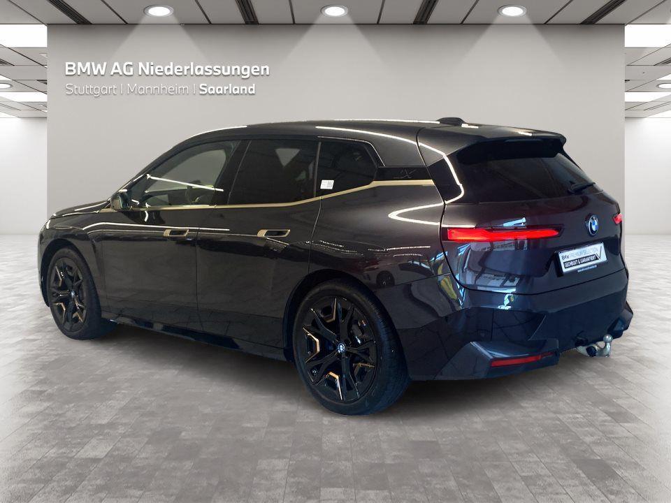 BMW iX xDrive40