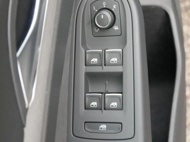 Volkswagen Golf Business DSG Variant