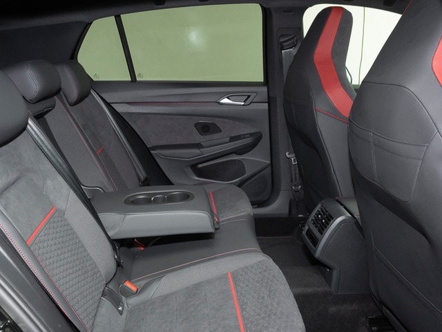 Volkswagen Golf 2.0 TSI Golf VIII