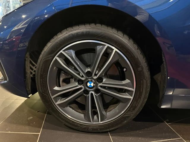 BMW 120 120i Sedan Sport Line