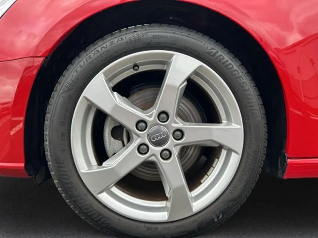 Audi A3 35 TFSI S-Tronic Sedan Sport Sportback