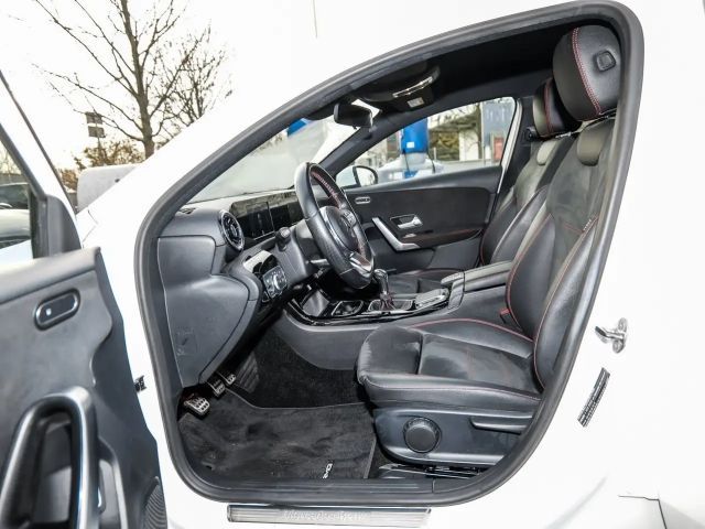 Mercedes-Benz A 180 AMG Line