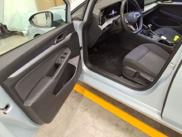 Volkswagen Golf 1.5 TSI Golf VIII Variant