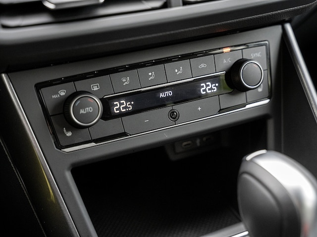 Volkswagen Polo 1.5 TSI Highline R-Line