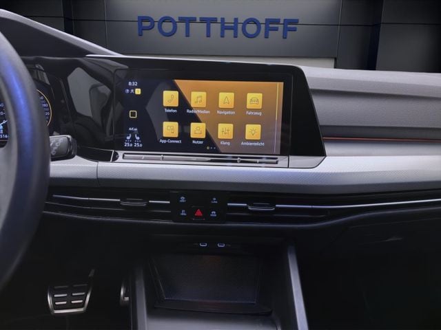 Volkswagen Golf 1.5 eTSI DSG Move