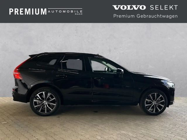 Volvo XC60 AWD Dark Plus