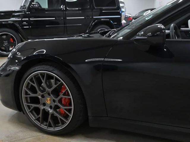 Porsche 992 4S Cabrio Carrera