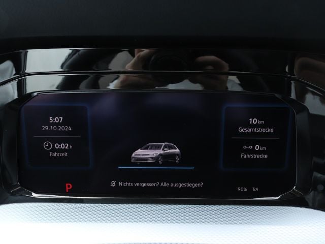 Volkswagen Golf Variant