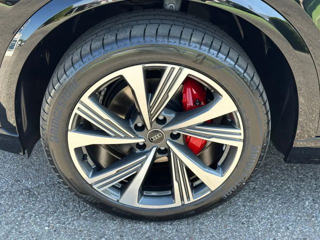 Audi Q6 e-tron Quattro