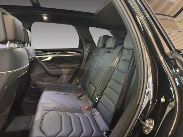 Volkswagen Touareg 4Motion R-Line