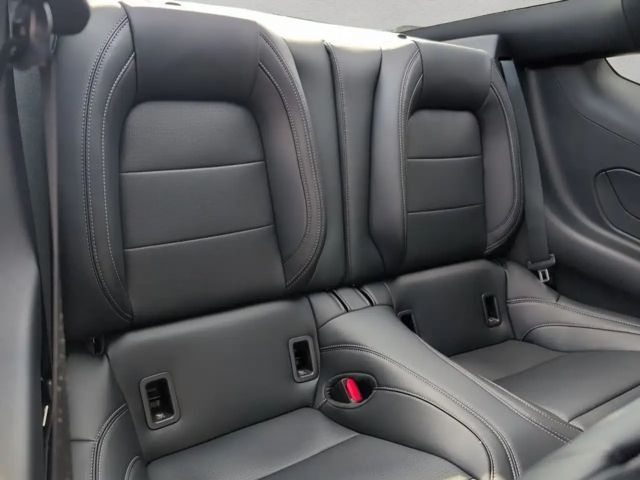 Ford Mustang Fastback GT 5.0 V8