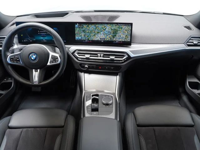 BMW 320 320e M-Sport Touring