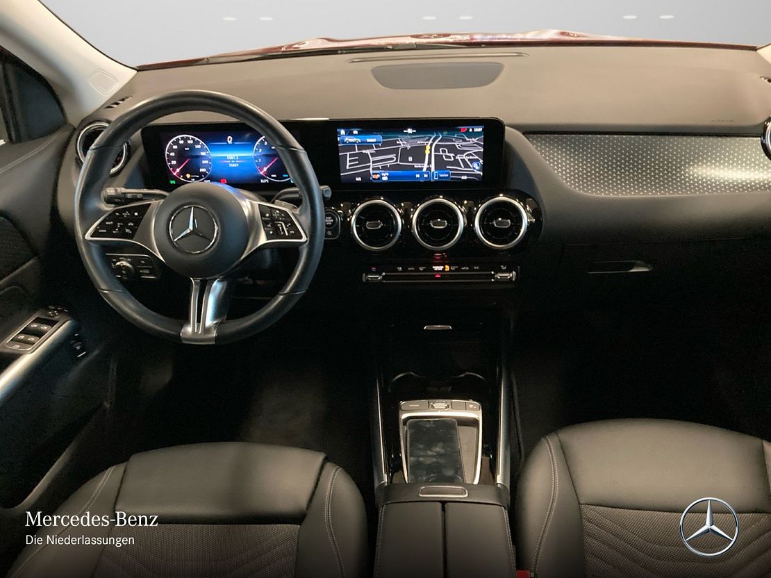 Mercedes-Benz GLA 250 4MATIC Progressive