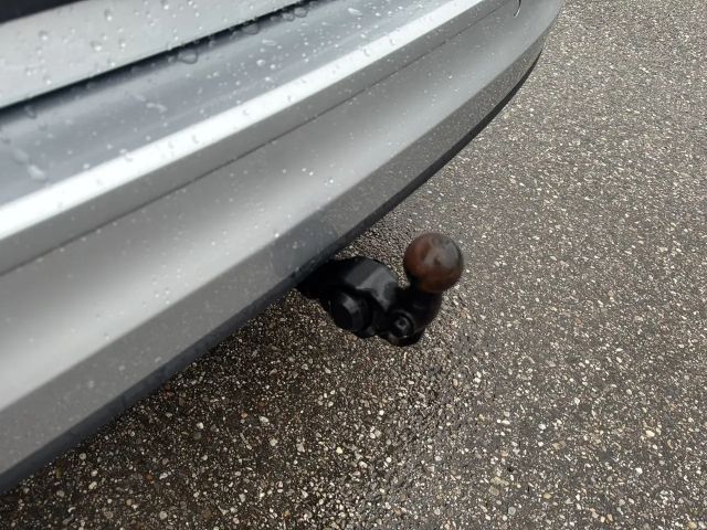 Volkswagen Golf DSG Life Variant