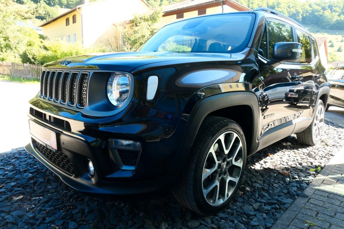 Jeep Renegade 4xe Hybrid
