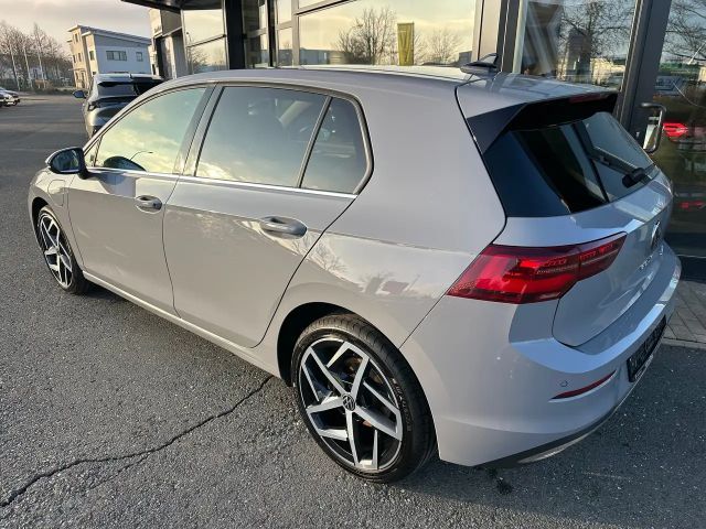 Volkswagen Golf Style eHybrid