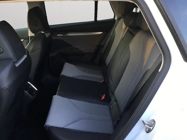 Skoda Enyaq Loft iV 60