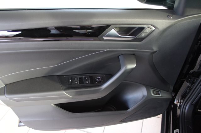 Volkswagen T-Roc 2.0 TSI DSG