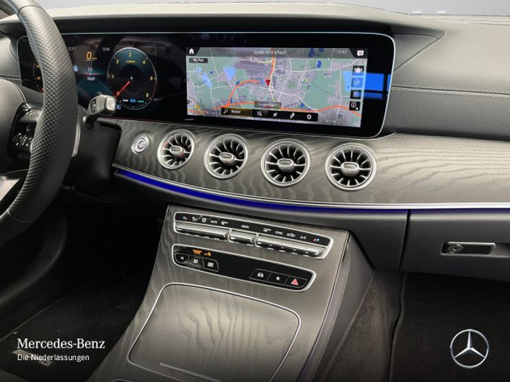 Mercedes-Benz E 300 4MATIC Cabriolet E 300 d