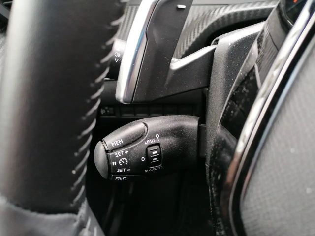 Peugeot 2008 Allure Pack PureTech