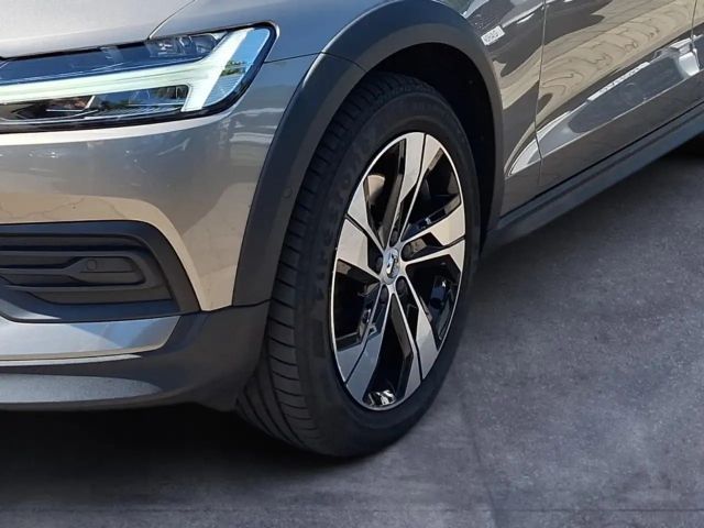 Volvo V60 Cross Country B4 Diesel *Anhängerkupplung *360 Gra