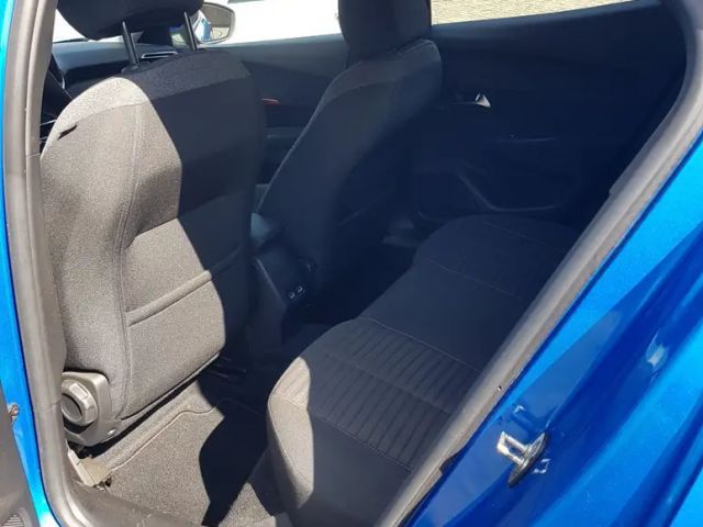 Peugeot E-2008 Active Pack