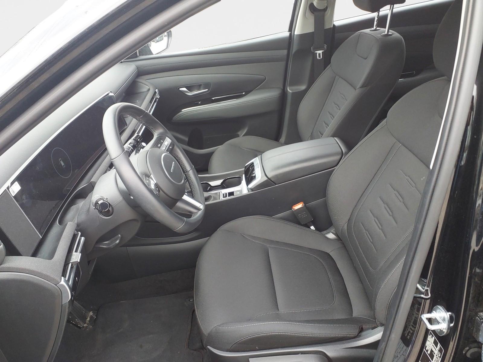 Hyundai Tucson 2WD Hybrid Select