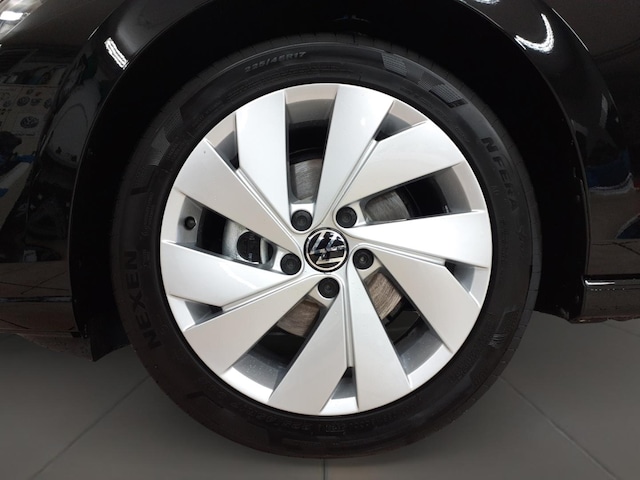 Volkswagen Golf 2.0 TDI DSG Golf VIII IQ.Drive