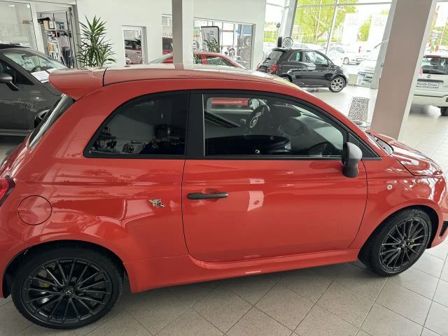 Abarth 695 1,4 180PS Klima...