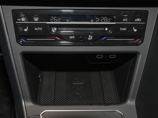 Volkswagen Taigo 1.0 TSI IQ.Drive R-Line