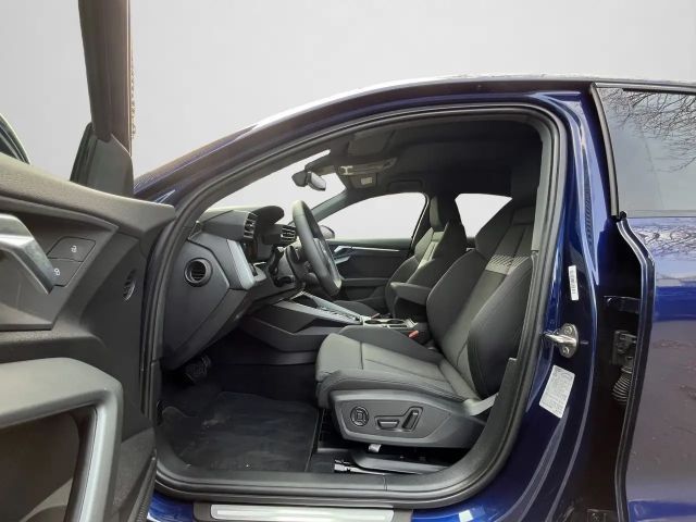 Audi A3 35 TFSI S-Line S-Tronic Sedan