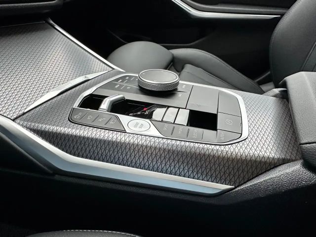 BMW 330 330e M-Sport Touring