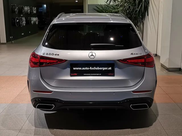 Mercedes-Benz C 300 4MATIC AMG Line