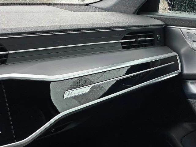 Audi A6 45 TFSI Avant S-Line